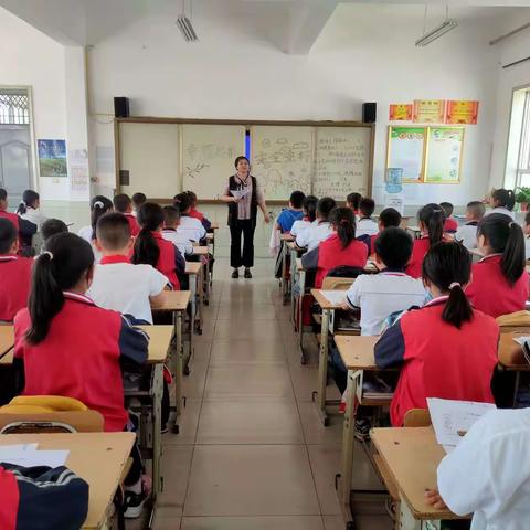 西峰区西街小学“幸福起航.安全先行”开学第一课