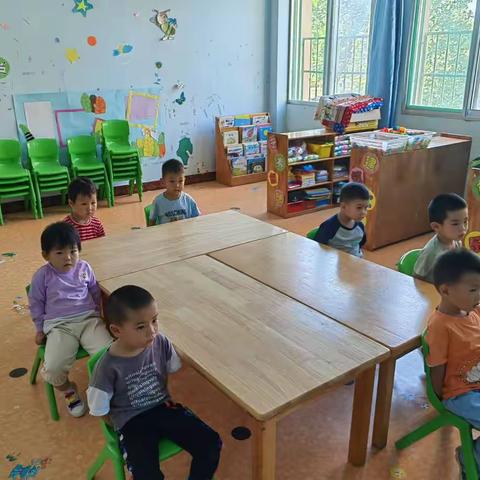 桑园赵幼儿园小一班安全主题教育