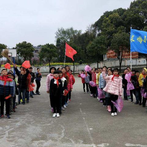 “学习雷锋  从我做起   从身边做起”——路口长岭小学