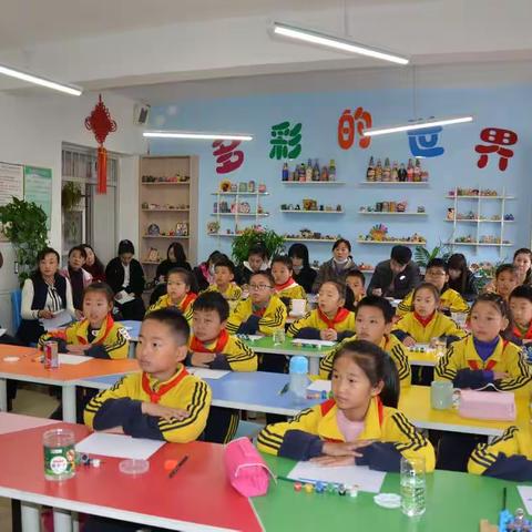 同课巧设计，异段显匠心