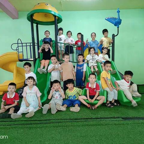 育苗大（二）班——欢乐中秋