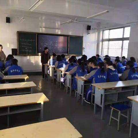 同课异构各领风骚  青年教师竞占鳌头                  ——历史学科组青年教师竞优赛