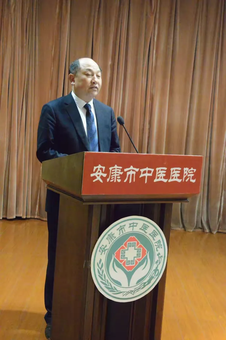 中国中医科学院眼科医院代诊挂号服务院内科室精准带路，不用四处打听的简单介绍