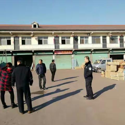 治安大队组织开展“百警千人大巡防行动”