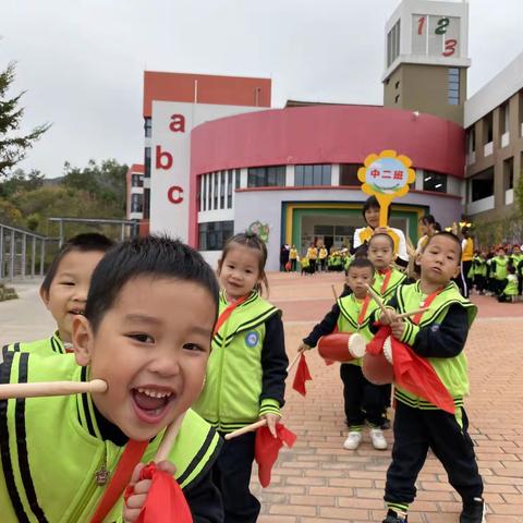 弘扬民间游戏，传递健康运动