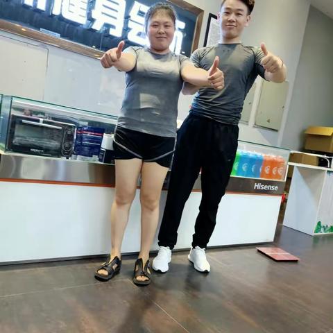 快乐健身！健身快乐！