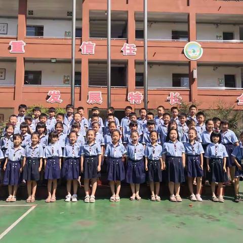 多彩课后时光，点亮金色童年——冷水江市第一小学二年级7班课后服务剪影