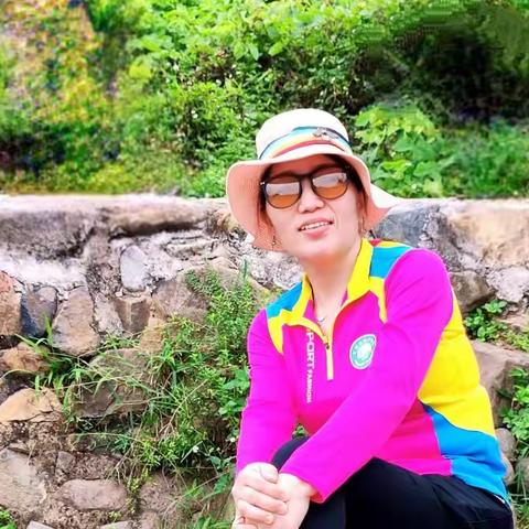 2022年4月30日(周六)同安流枫溪溯溪及野炊。美篇制作:感恩，抖音制作:黄姐，撰 写 诗:老杨