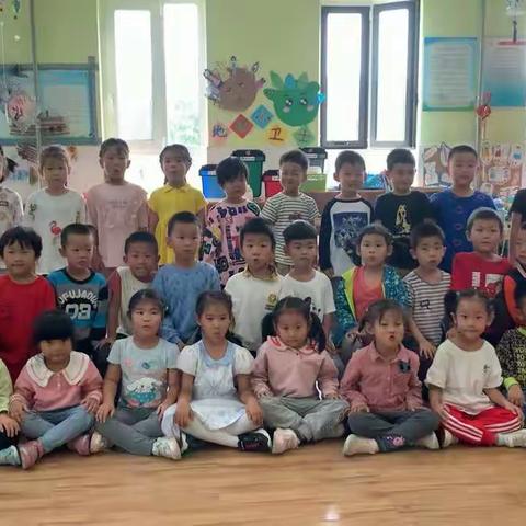 辛兴幼儿园大一班庆祝祖国母亲生日快乐—歌唱篇