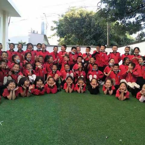 我跑我跳我健康我玩我做我成长