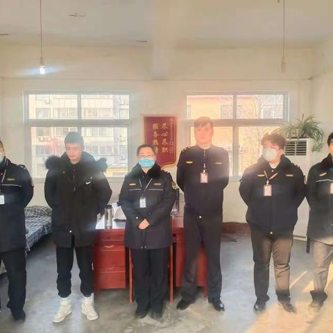 以迎检为契机  以服务为宗旨  着力美化市容环境  铁西办在行动