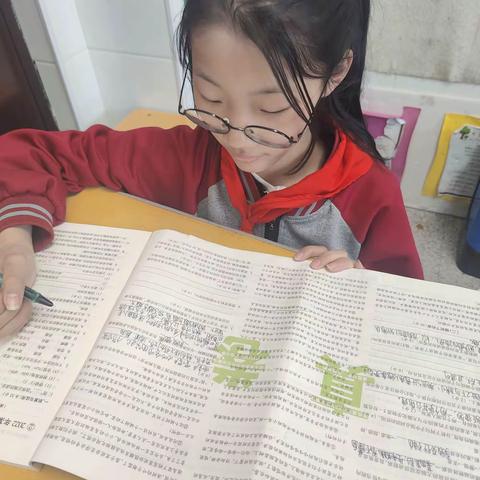 青春因奋斗而精彩