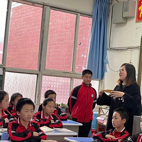 初一语文组就家长开放日活动展示公开课