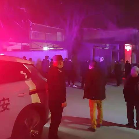 御苑派出所全力开展开学季执勤工作