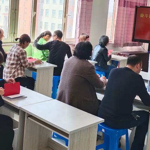 学党史 强信念 跟党走巴彦呼舒第一中学第一支部集体学习党史（第四期）