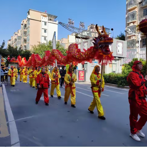 舞龙迎新春，非遗大拜年