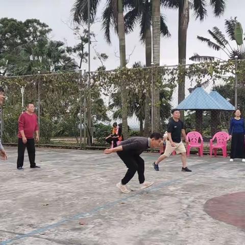 海南省金鸡岭广播电视发射台工会委员会组织开展“庆元旦，迎新年”文体活动