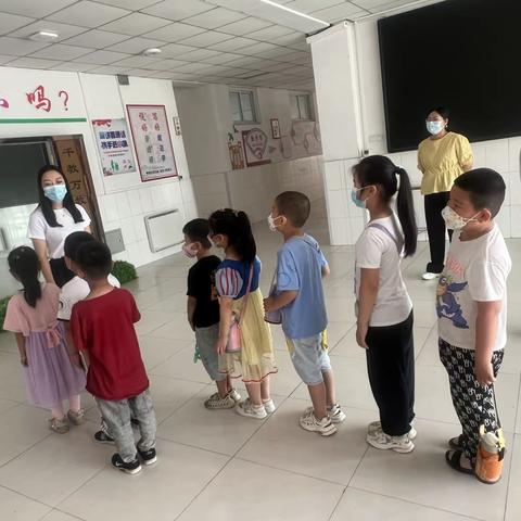 “参观小学初体验，幼小衔接促成长”平坊中心校幼小衔接参观小学活动