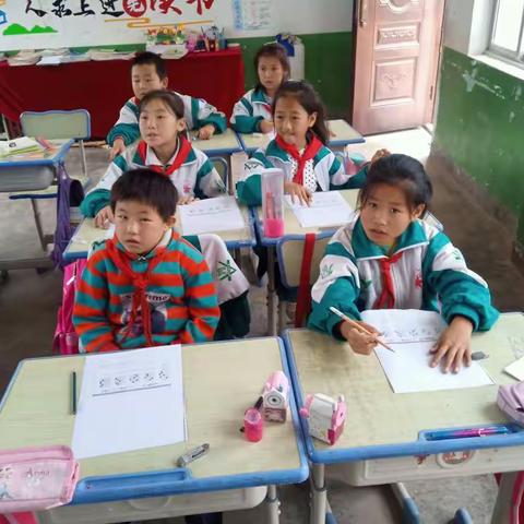 太平镇四郎殿小学开展第25个“推普周”主题活动