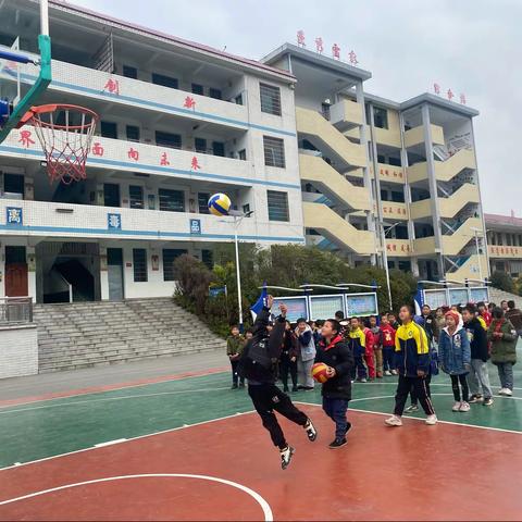 “我运动、我健康、我快乐”大熊山林场中心学校2021秋季趣味运动会