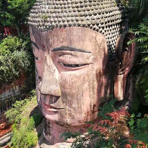 乐山大佛一日游