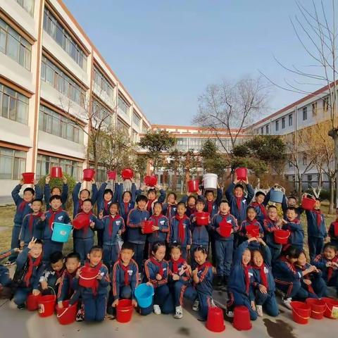 浅浅时光  静待花开—广饶县第二实验小学二年级十五班学生成长记