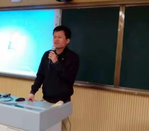 “齐聚一堂，总结提升，畅想未来”——国培计划（2016）初中化学科送教下乡活动简报（八）