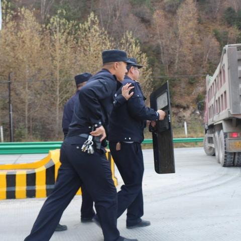 扎隆沟公路超限检测站联合多部门开展突发事件应急处置演练活动【附视频】