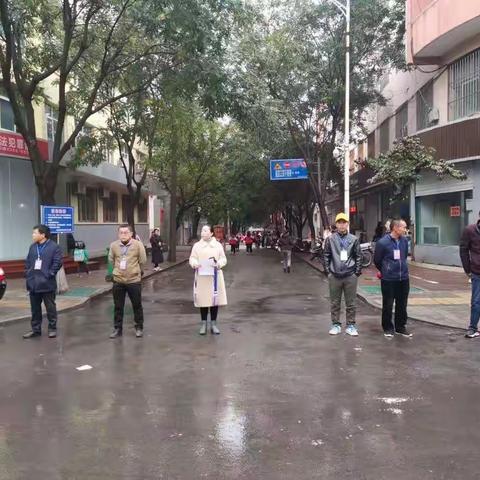 风雨护学，守护成长