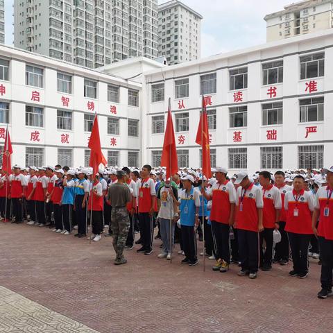 军训磨炼迎开学，英姿飒爽展风采——延安中学初2023届军训记