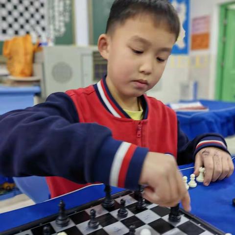 秋季华夏国际象棋初级1班（伍老师）