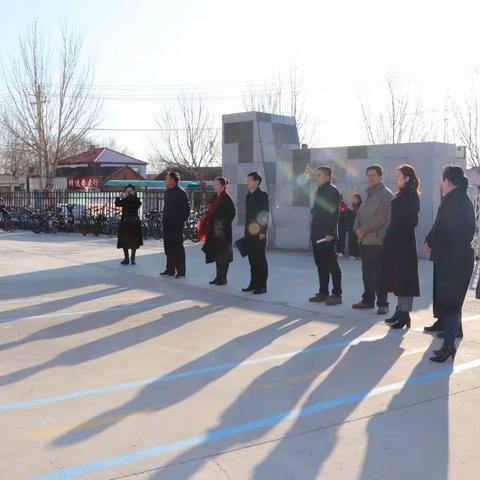 尼尔基第三中学接受市级汉语言文字规范化示范校评估验收