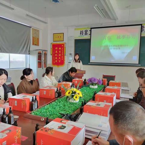 【“三名+”建设】因为有你  桃李芬芳——朝邑镇新关小学纪念“三八”国际劳动妇女节活动