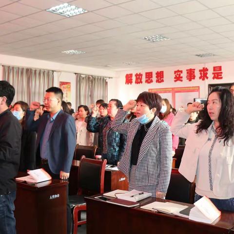 人民街道召开新任社区（村）“两委”干部培训暨党史学习教育宣讲报告会