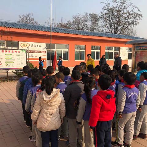 学宪法，讲宪法，让宪法在心中生根发芽——王打卦教育联区张庄小学