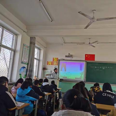 以赛代训，以赛导教一一四庄小学“大练兵大比武活动＂开展纪实