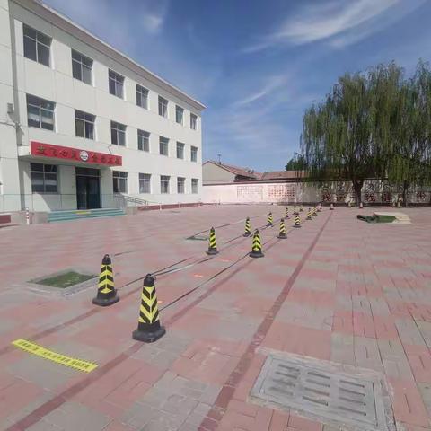 齐心协力战疫情，静待花开归校园