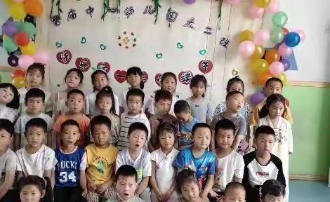 2022年曹庙中心幼儿园大二班节日活动一一一快乐六一 浓情端午