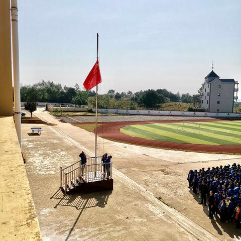 团林乡西山景学校“向国旗敬礼—青春致敬祖国”主题活动