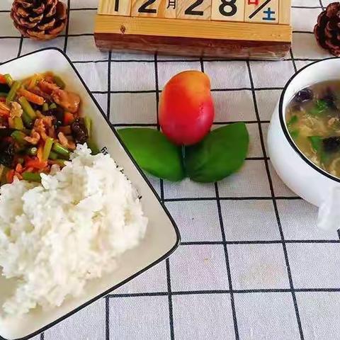 🌷🌷🌷西场中心幼儿园🌻🌻🌻一日餐点🍛🍛🍛