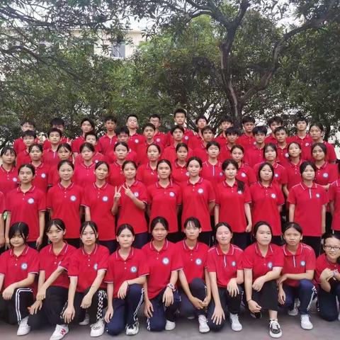 少年正当时，劳动最光荣               ——2022年秋季期2004班劳动课程系列活动