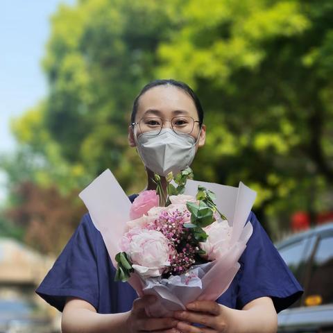 让青春在战“疫”中闪光——记乌海市蒙医中医医院老年病科主管护师苏宇