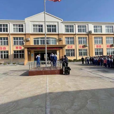 青春基石  基层团建——记日庄中学学雷锋活动月系列主题活动