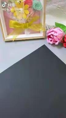 “停课不停学”小铃铛水韵康居幼儿园大一班线上教学活动艺术手工《跳跳兔》