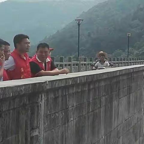 市委盛书记到枫坑水库检查指导