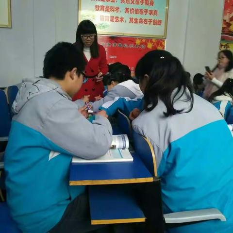 Learning While Playing Games. 寓教于乐！