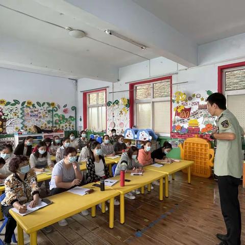 川底镇中心幼儿园消防安全进校园活动报道