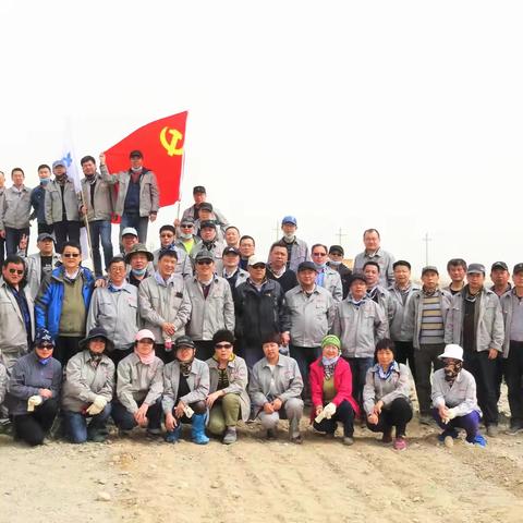 “共建绿色长廊”义务植树活动