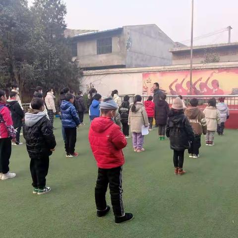 魏寨街道白庙小学“食品安全宣传”