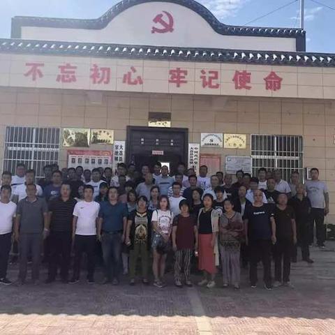 先锋新村组织党员干部外出参观学习